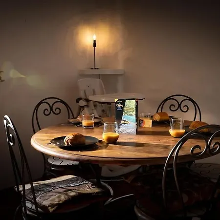 En Campagne Avec Cour Interieure Feriehus *