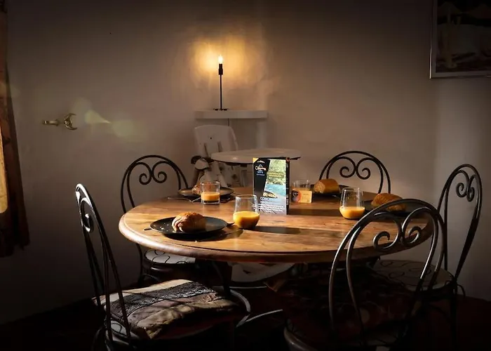 En Campagne Avec Cour Interieure Ferienhaus *